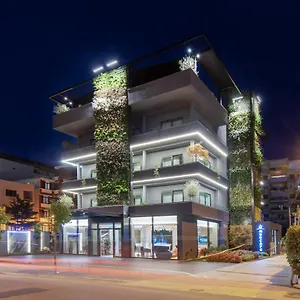 **** فندق Moncafe Boutique & ألبانيا